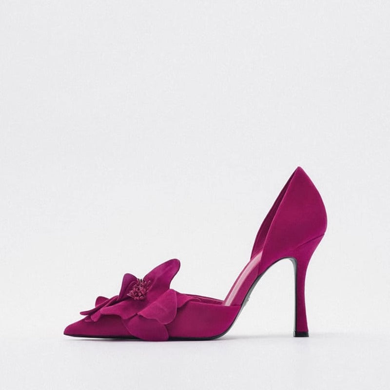 Damen Spitz zulaufende Abend‑D'Orsay‑Pumps mit handgefertigter 3D‑Blütenapplikation und sculpted Stiletto – Lioré