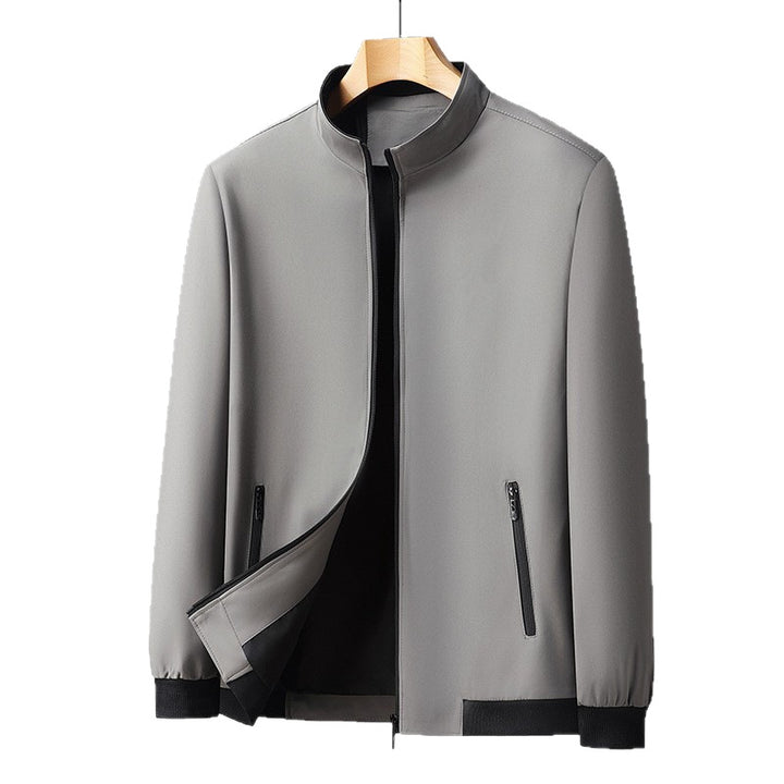 Herren modische Übergangsjacke mit wasserabweisendem Material und praktischen Taschen Echoarchiv