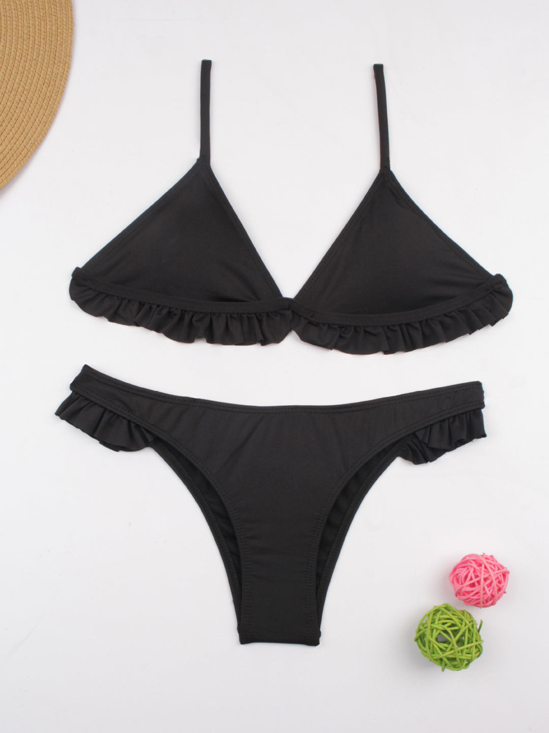 Damen Bikini-Set mit verspielten Rüschendetails und dreieckigem Oberteil Echo Archiv