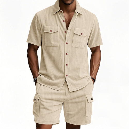 Herren lässiges Freizeitset mit Kurzarmhemd und Shorts Echoarchiv