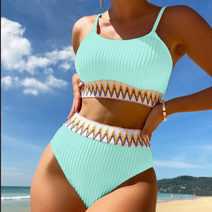 Damen Hochtailliertes Bikiniset mit raffinierten Zierdetails Echo Archiv