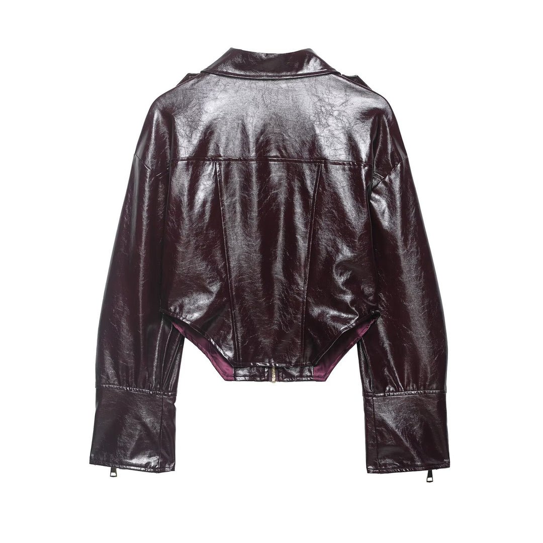 Damen kurzes glänzendes Biker-Blouson in Lederoptik mit betonter Schulterpartie Echoarchiv