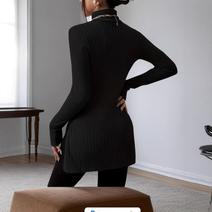 Damen Figurschmeichelnder gerippter Rollkragen-Longpullover mit Seitenschlitzen Echoarchiv