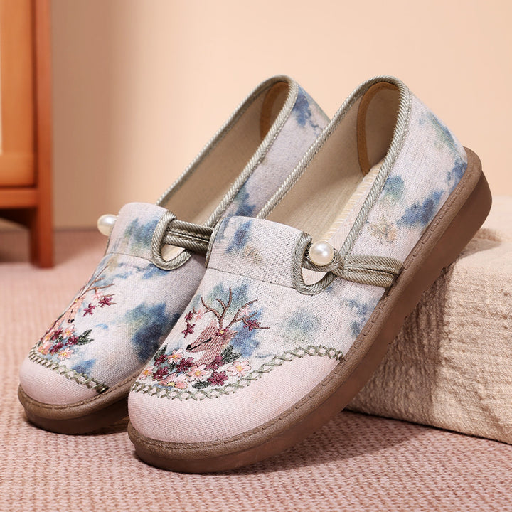 Damen nan bestickte Slipper mit Perlendetail, atmungsaktivem Textiloberteil und stoßdämpfender Komfortsohle Echo Archiv