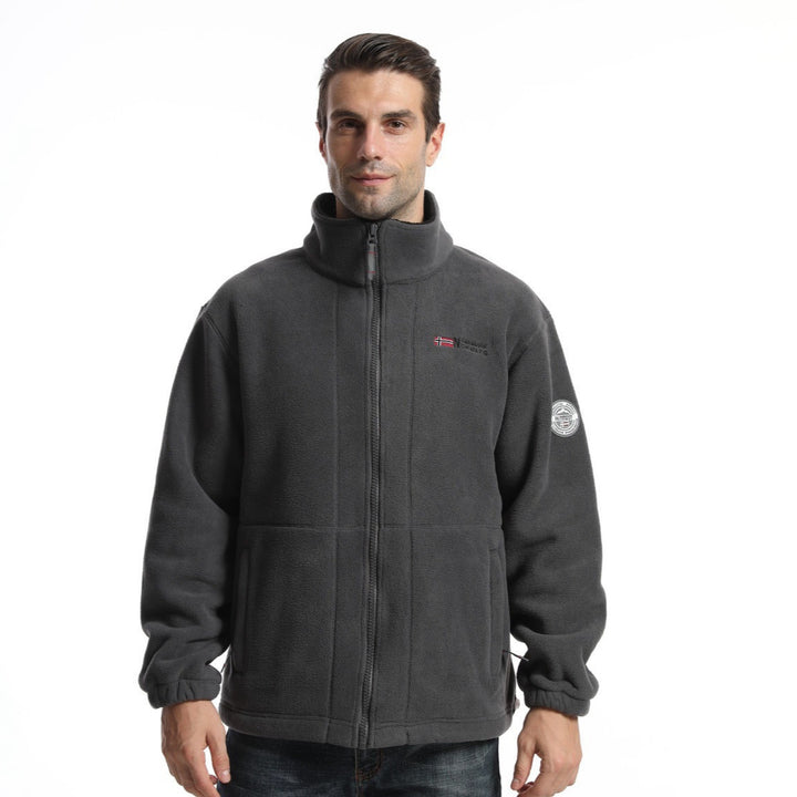 Herren nan Fleecejacke mit Stehkragen, durchgehendem Reißverschluss, zwei Eingrifftaschen und elastischen Bündchen Echo Archiv