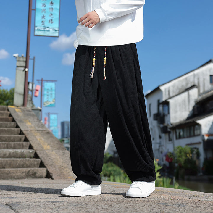Herren Weit geschnittene Cord-Relaxhose mit elastischem Bund und Zierkordel Echo Archiv