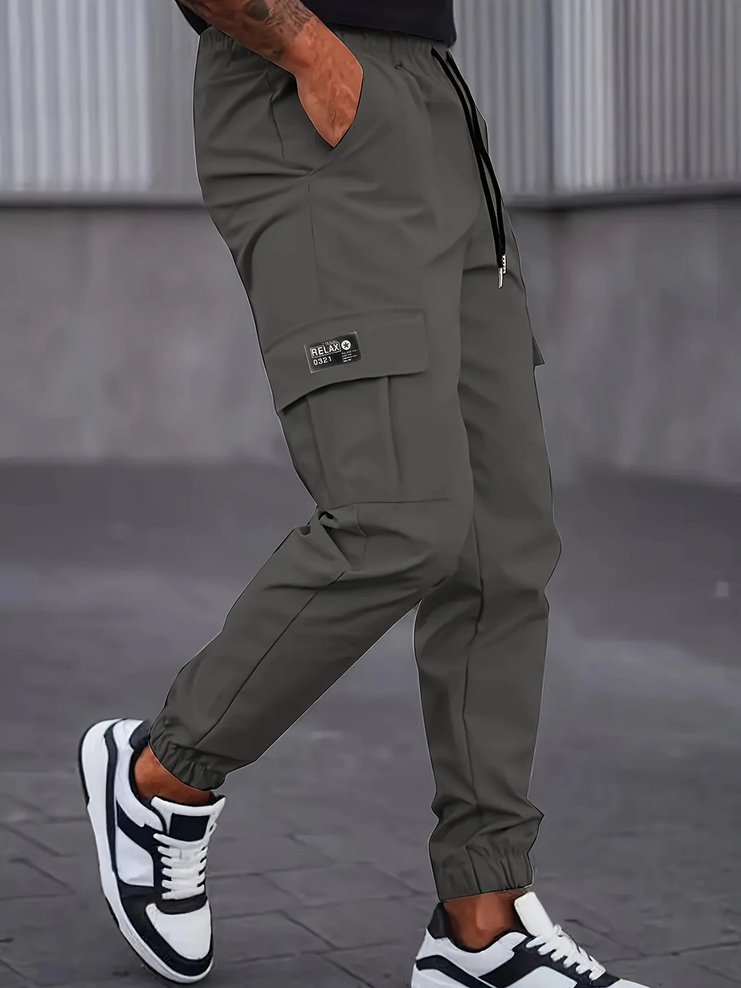 Herren Cargo-Jogginghose mit elastischem Bund, Cargo‑Taschen & Kordelzug Echo Archiv