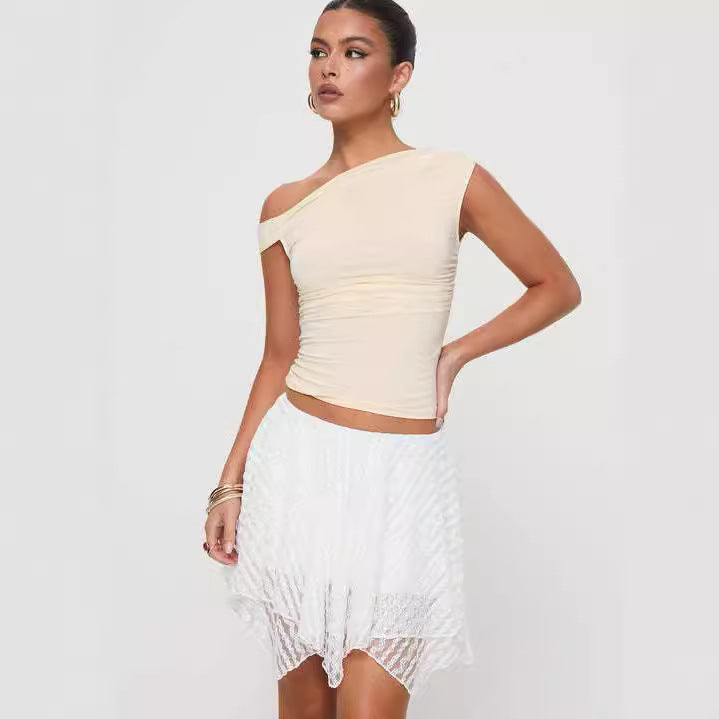 Damen verspielter Spitzenshorts mit asymmetrischem Saum Echo Archiv