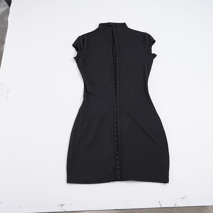 Damen figurbetontes Nachtkleid mit raffiniertem Stehkragen und Knopfleiste Echo Archiv