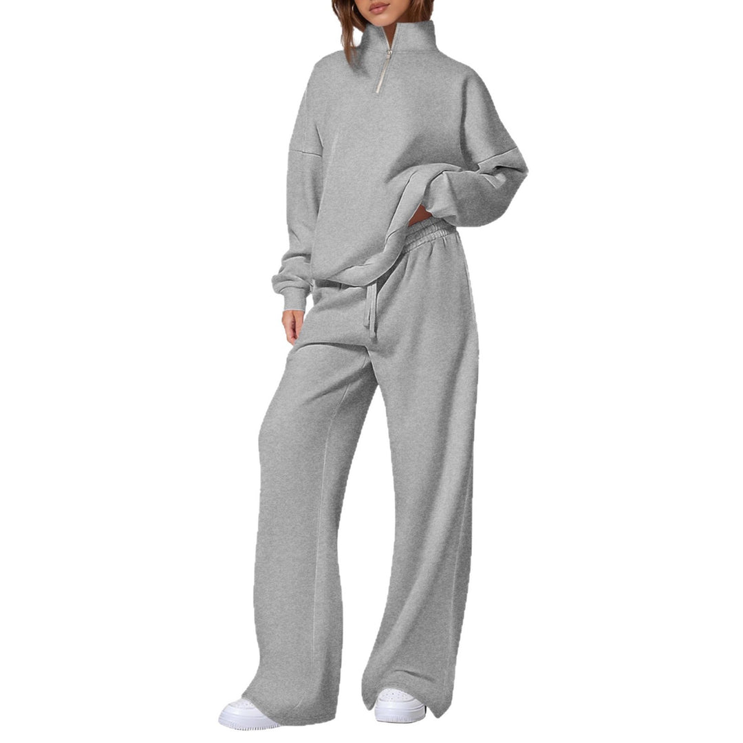 Damen nan oversized Jogginganzug mit Stehkragen halbem Reißverschluss und weitem Bein Echo Archiv