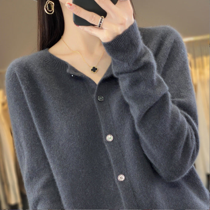 Damen Kurzgeschnittener Cardigan in Mohair‑Optik mit Rundhalsausschnitt und Perlmuttknöpfen Echoarchiv
