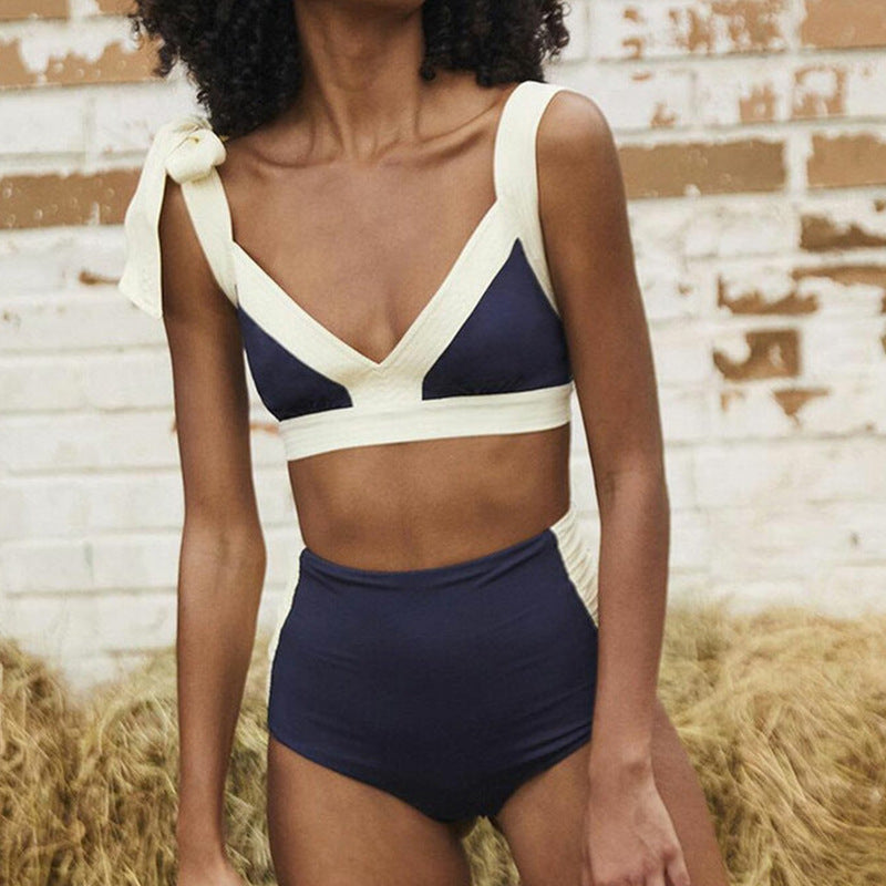 Damen Hoch geschnittener Bikini mit elegantem Wickeldetail Echo Archiv