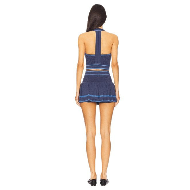 Damen nan gestricktes Zweiteiler-Set mit schmalen Trägern, tailliertem bauchfreiem Top und Faltenminirock im Tennisstil Echo Archiv