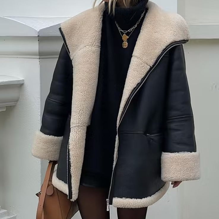 Damen nan oversized Aviator‑Blouson aus veganem Lederimitat mit Teddyfutter und verdecktem Reißverschluss Echo Archiv