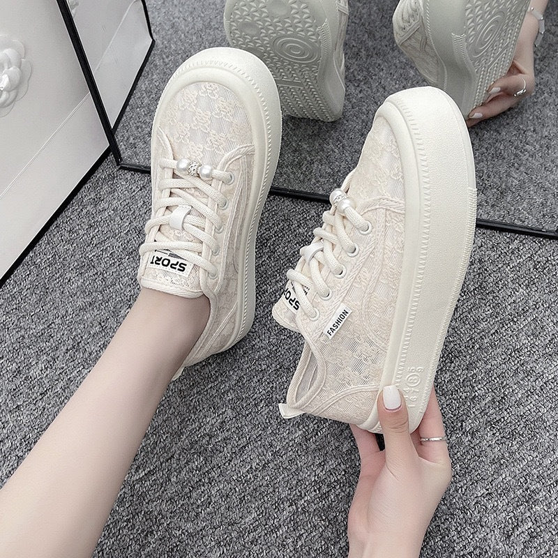 Damen modische Sneaker mit trendiger Perlenschnürung und robuster Gummisohle Echo Archiv