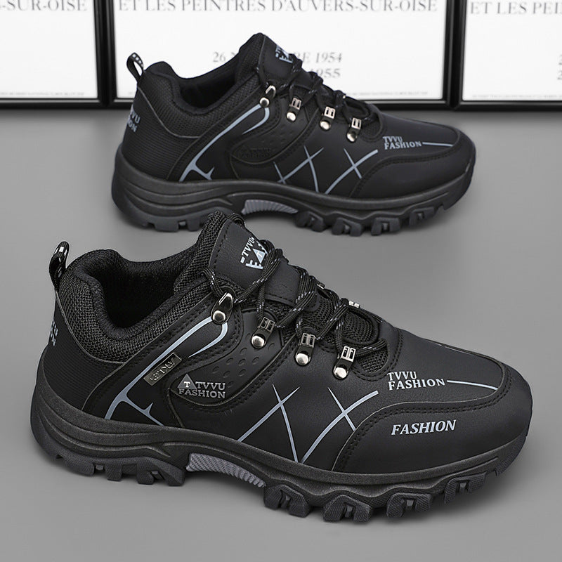 Damen Outdoor-Sneakers mit robustem Sohlenprofil und atmungsaktivem Obermaterial Echo Archiv