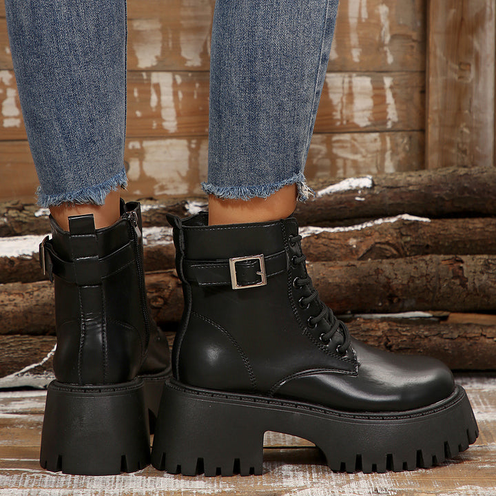 Damen Robuste Plateau‑Bikerboots mit seitlichem Reißverschluss, Schnürung und markanter Lug‑Sohle Echo Archiv