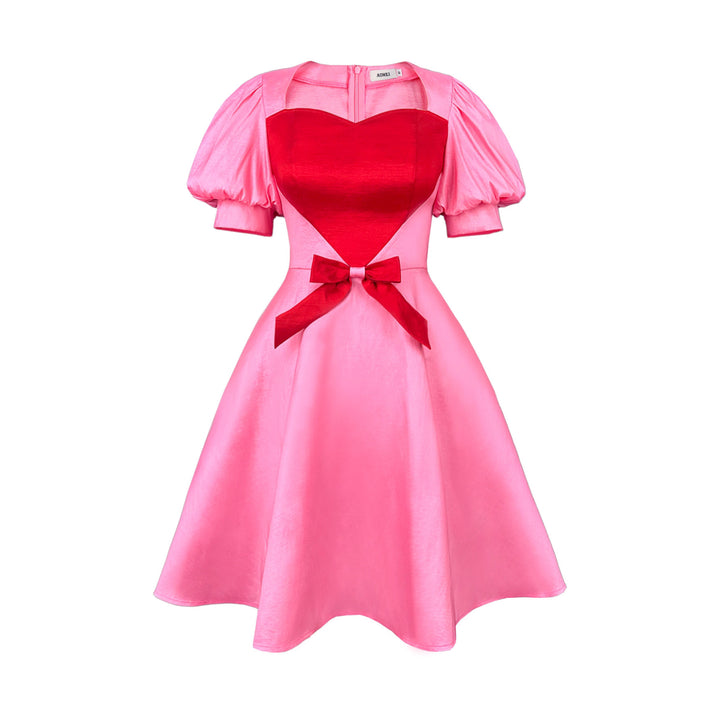 Damen festliches Kleid mit herzförmigem Oberteil und taillierter Silhouette Echo Archiv