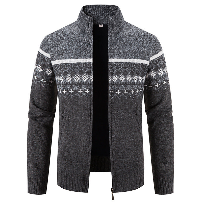Herren Strickjacke mit modernem Norwegermuster und Stehkragen Echoarchiv