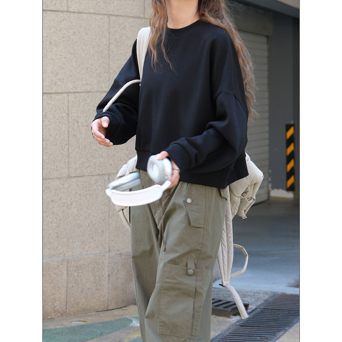 Damen Kurzes Oversize-Sweatshirt mit Raglanärmeln und Rippbündchen Echoarchiv