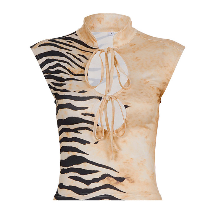 Damen modisches Oberteil mit aufregendem Tigerprint und dekorativen Schnürdetails Echo Archiv