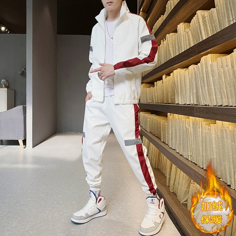 Herren Athleisure-Trackset im Retro-College-Look mit Kontraststreifen, reflektierenden Paneelen & elastischem Saum Echoarchiv