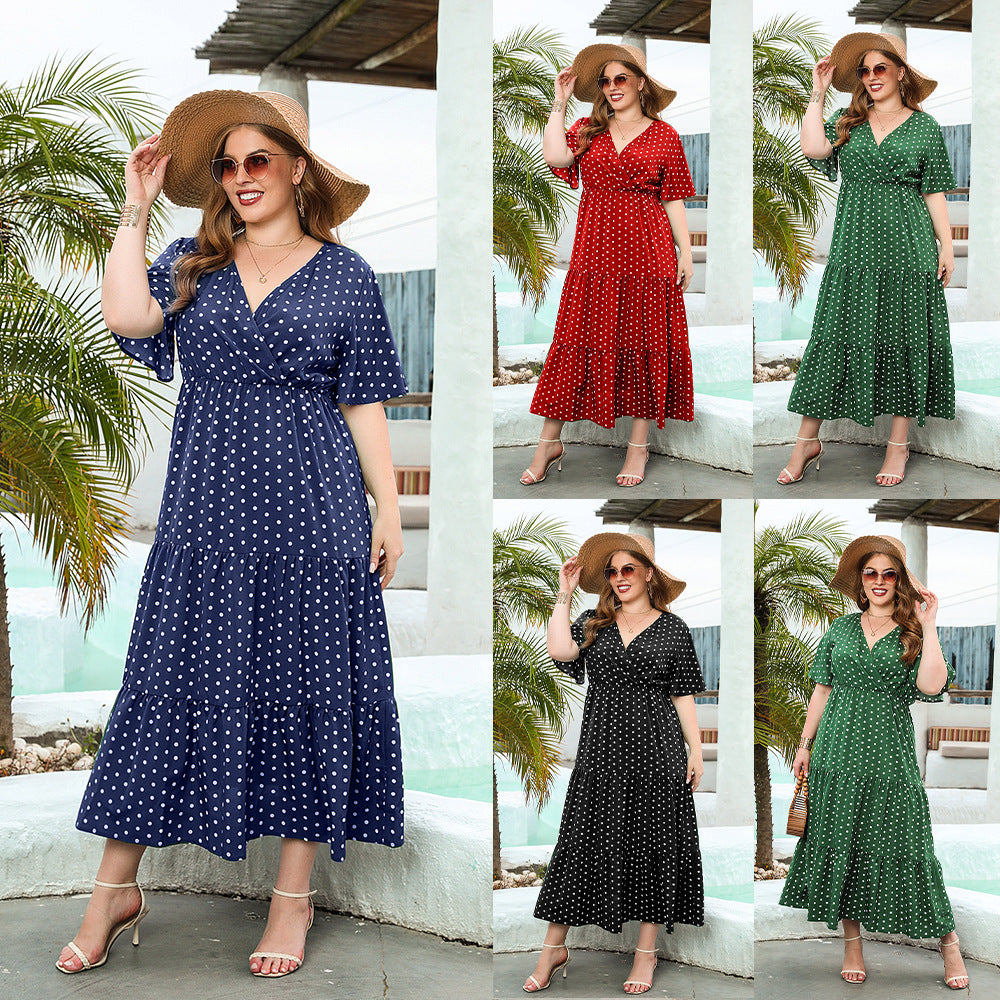Damen Maxikleid mit trendigem Wickeldesign und feminine Rüschendetails Echo Archiv