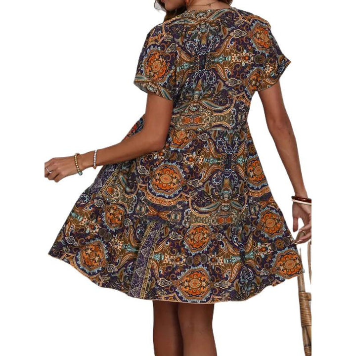 Damen Minikleid mit lässigem V-Ausschnitt und voluminösem Rock Echo Archiv