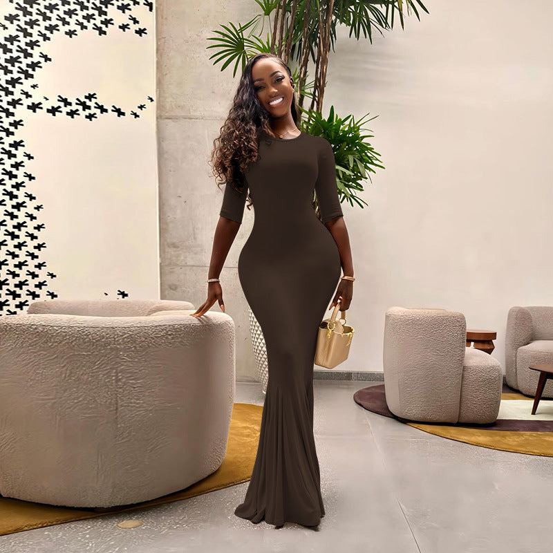 Damen figurbetontes Maxikleid mit Trompetensaum und Dreiviertelärmeln – Avérine