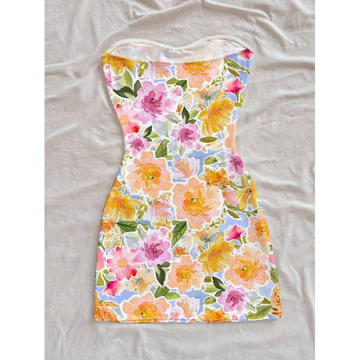 Damen Sommerliches Maxikleid mit floralem Motiv und figurbetonter Silhouette Echo Archiv
