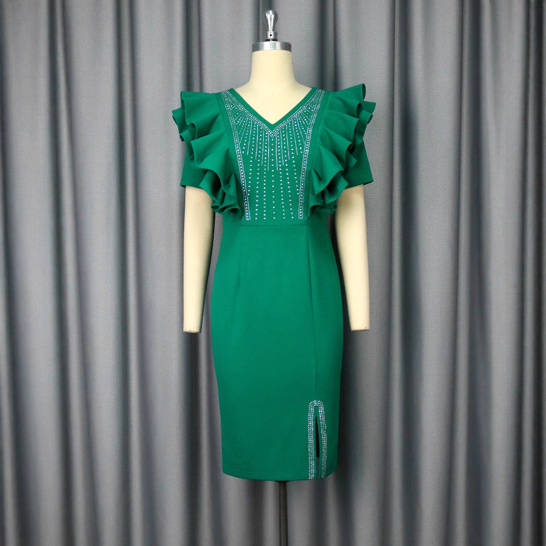 Damen Elegantes Kleid mit voluminösen Rüschendetails und funkelndem Dekor Echo Archiv