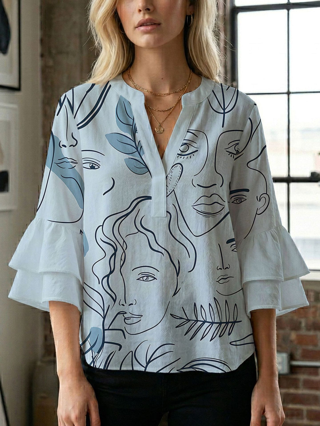 Damen Bluse mit wunderschönen floralem Design Echo Archiv