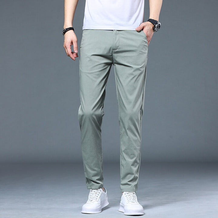 Herren luftige Freizeithosen im modernen Slim-Fit Design Echoarchiv