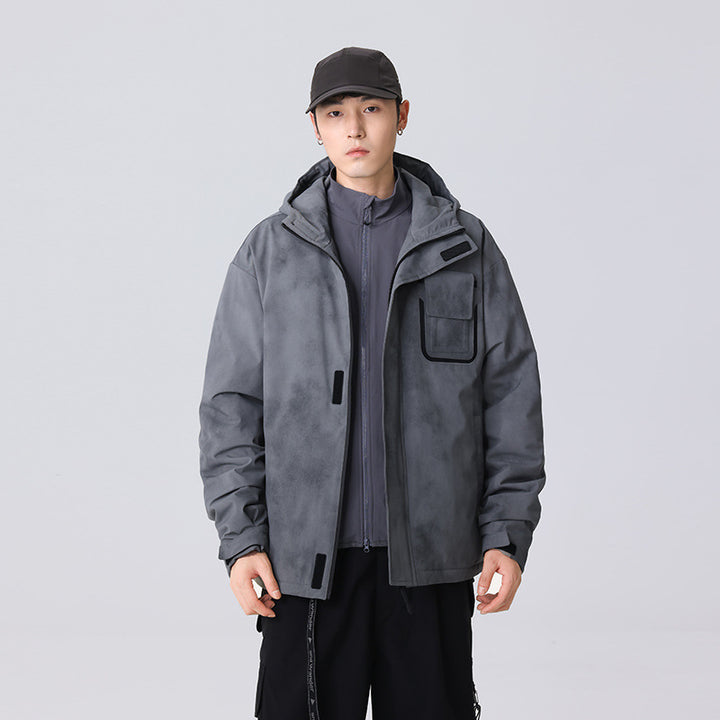 Herren Minimalistische technische Shell-Jacke mit Kapuze und Utility-Brusttasche Echo Archiv