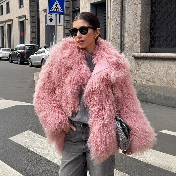 Damen Kurz geschnittener Shaggy Fauxfur Mantel mit voluminösem Schalkragen und Oversize-Silhouette Echoarchiv