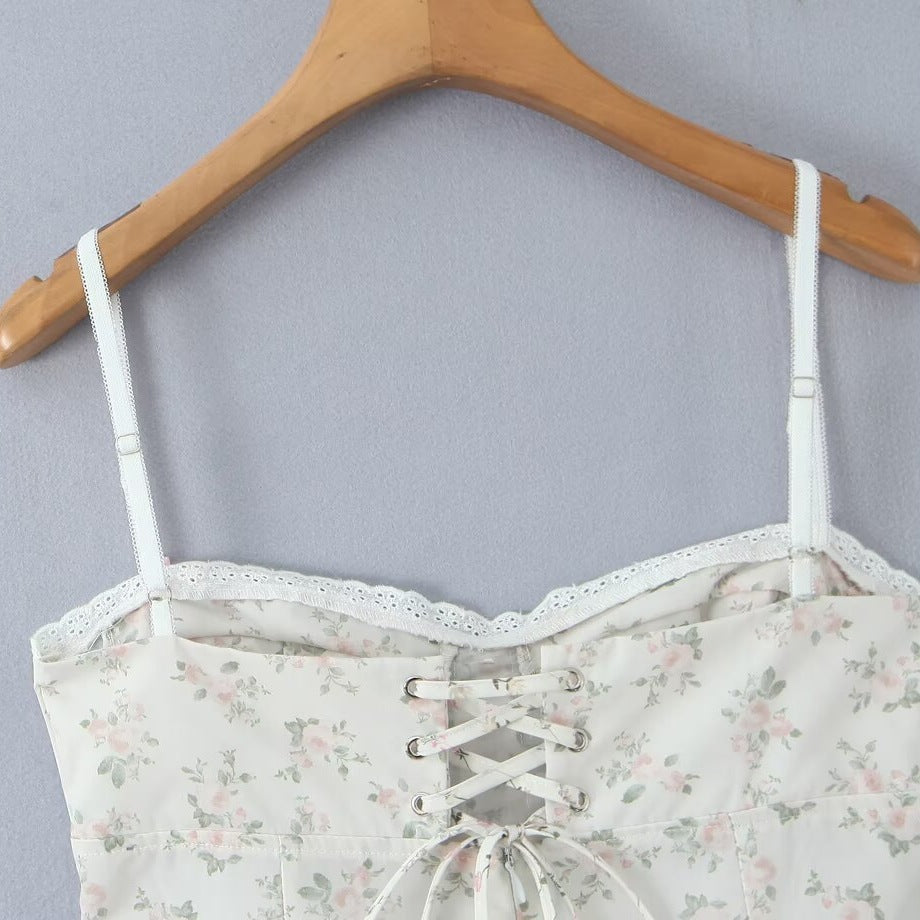 Damen luftiges Sommerkleid mit floralem Muster und voluminösem Rüschensaum Echo Archiv