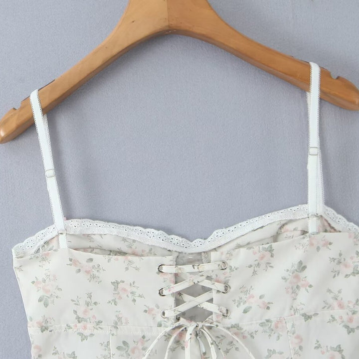 Damen luftiges Sommerkleid mit floralem Muster und voluminösem Rüschensaum Echo Archiv
