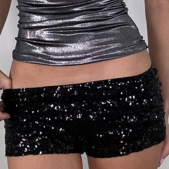 Damen figurbetonte Kunstleder-Shorts mit dekorativen Nieten und seitlichen Taschen Echo Archiv