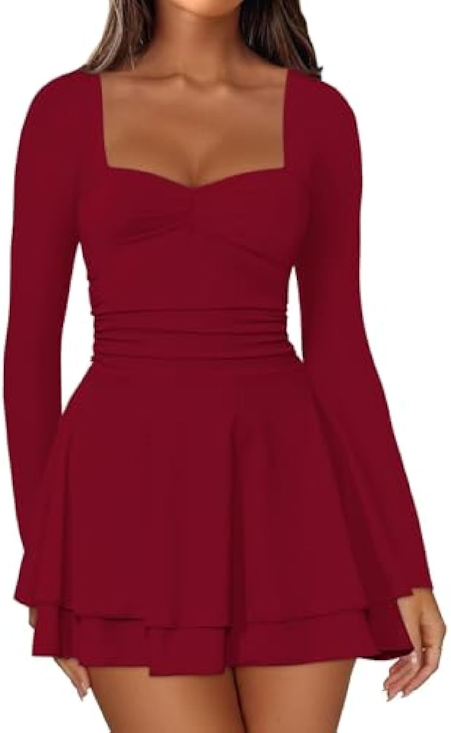 Damen Langarm-Minikleid mit quadratischem Ausschnitt, taillierter Raffung und zweilagigem Volantrock – Élara