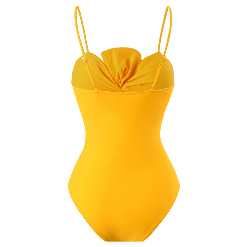 Damen Einteiler Badeanzug mit verstellbaren Trägern und eleganter Raffung Echo Archiv