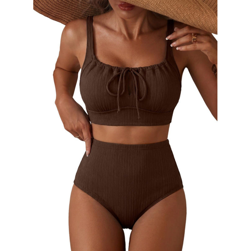 Damen Hochgeschnittener Bikini mit gerafftem Oberteil Echo Archiv