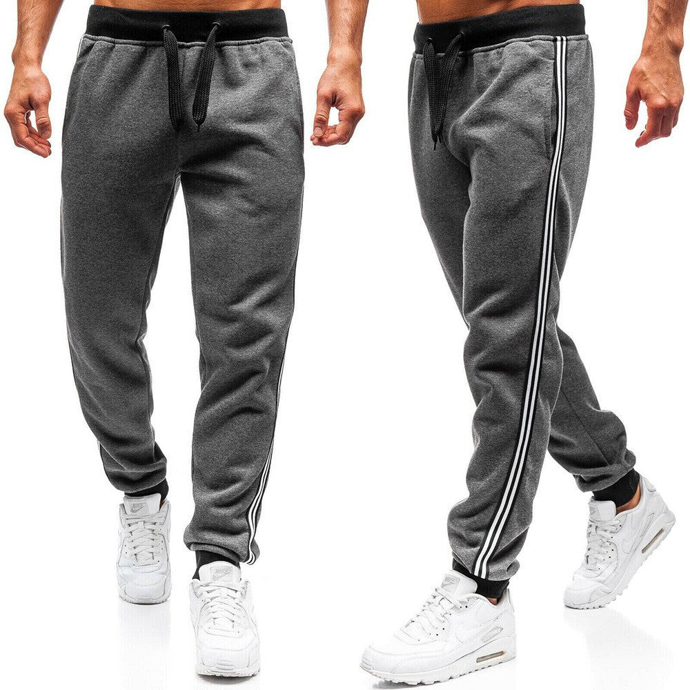 Herren Sportliche Sweatpants mit seitlichen Streifen Echoarchiv