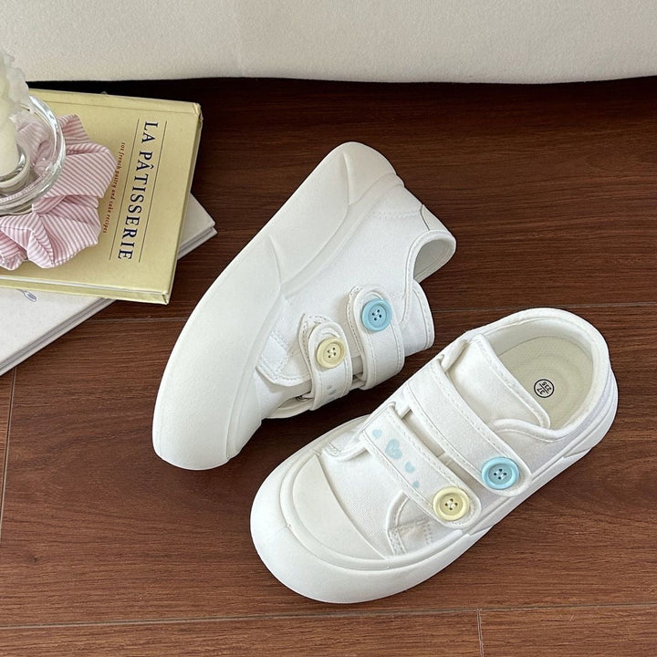 Damen Sneakers mit farbigen Knopf-Details und flexiblem Design Echo Archiv
