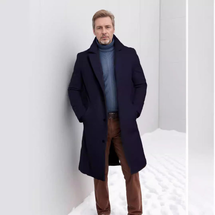 Herren eleganter Wollmantel mit klassischem Revers und praktischen Taschen Echoarchiv