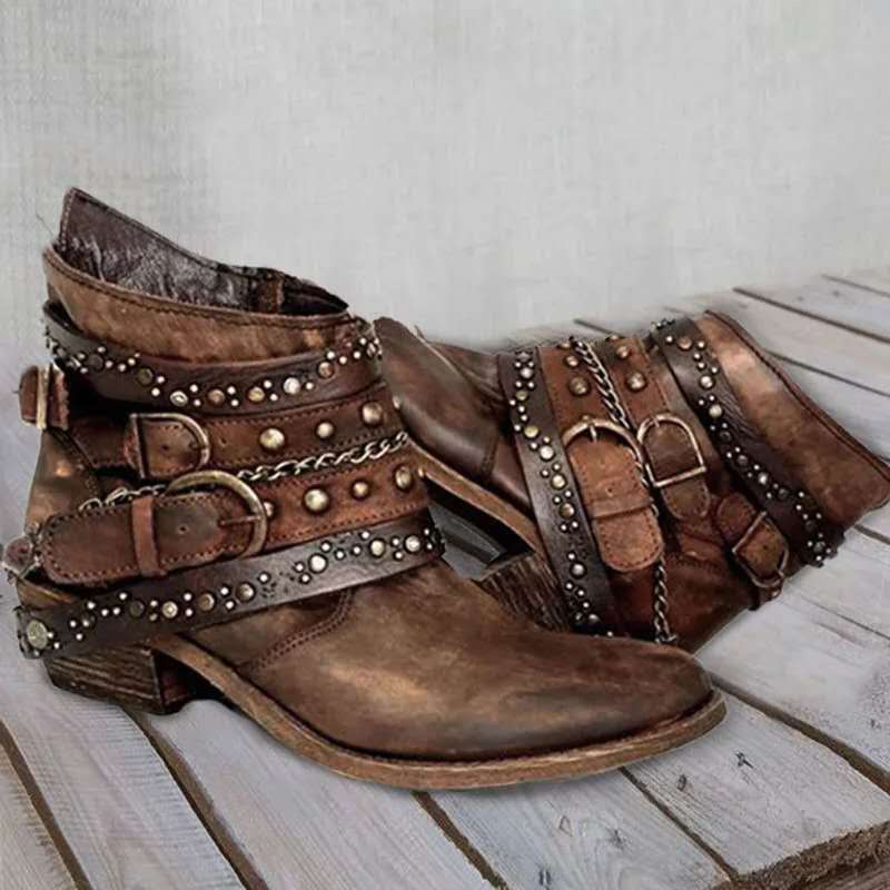Damen Western‑Ankleboots mit dekorativen Schnallenriemen, Nieten und Ketten Echo Archiv