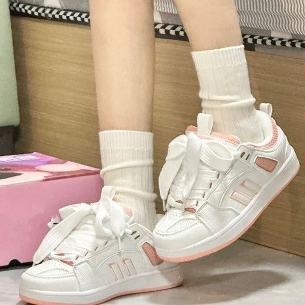 Damen Sportliche Sneakers mit praktischer Schnürung und atmungsaktiver Mesh-Oberfläche Echo Archiv