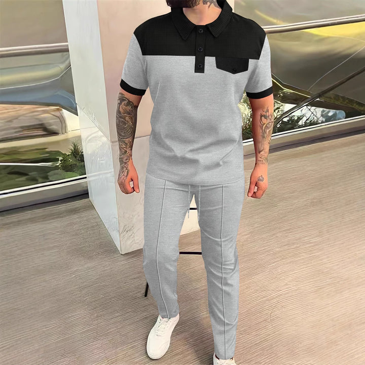 Herren sportliches Poloshirt und Chino-Hose Set mit modernem Design Echoarchiv