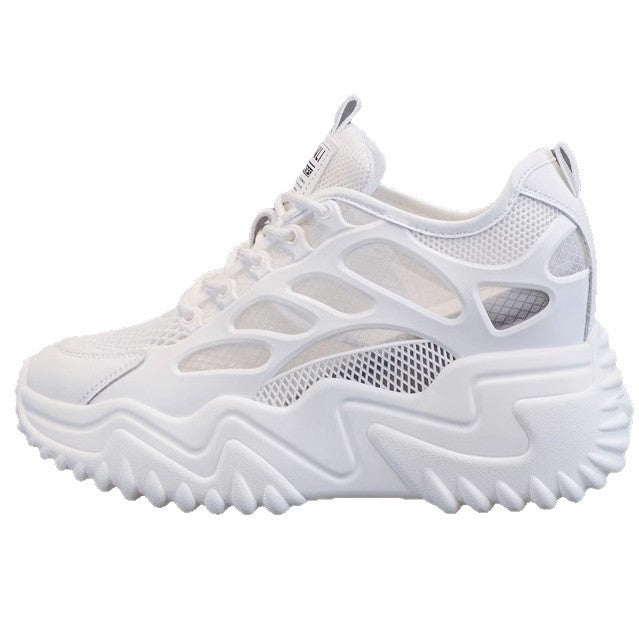 Damen Sportliche Sneakers mit atmungsaktiver Mesh-Oberfläche und stabiler Gummisohle Echo Archiv