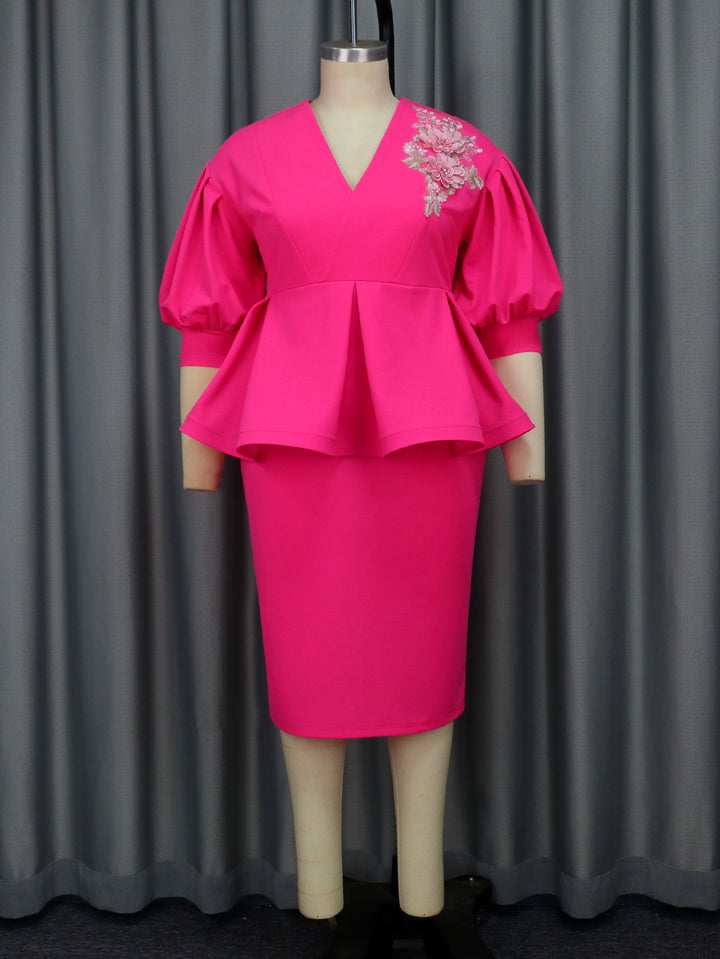 Damen elegantes A-Linien Kleid mit modischen Puffärmeln und floralem Akzent Echo Archiv