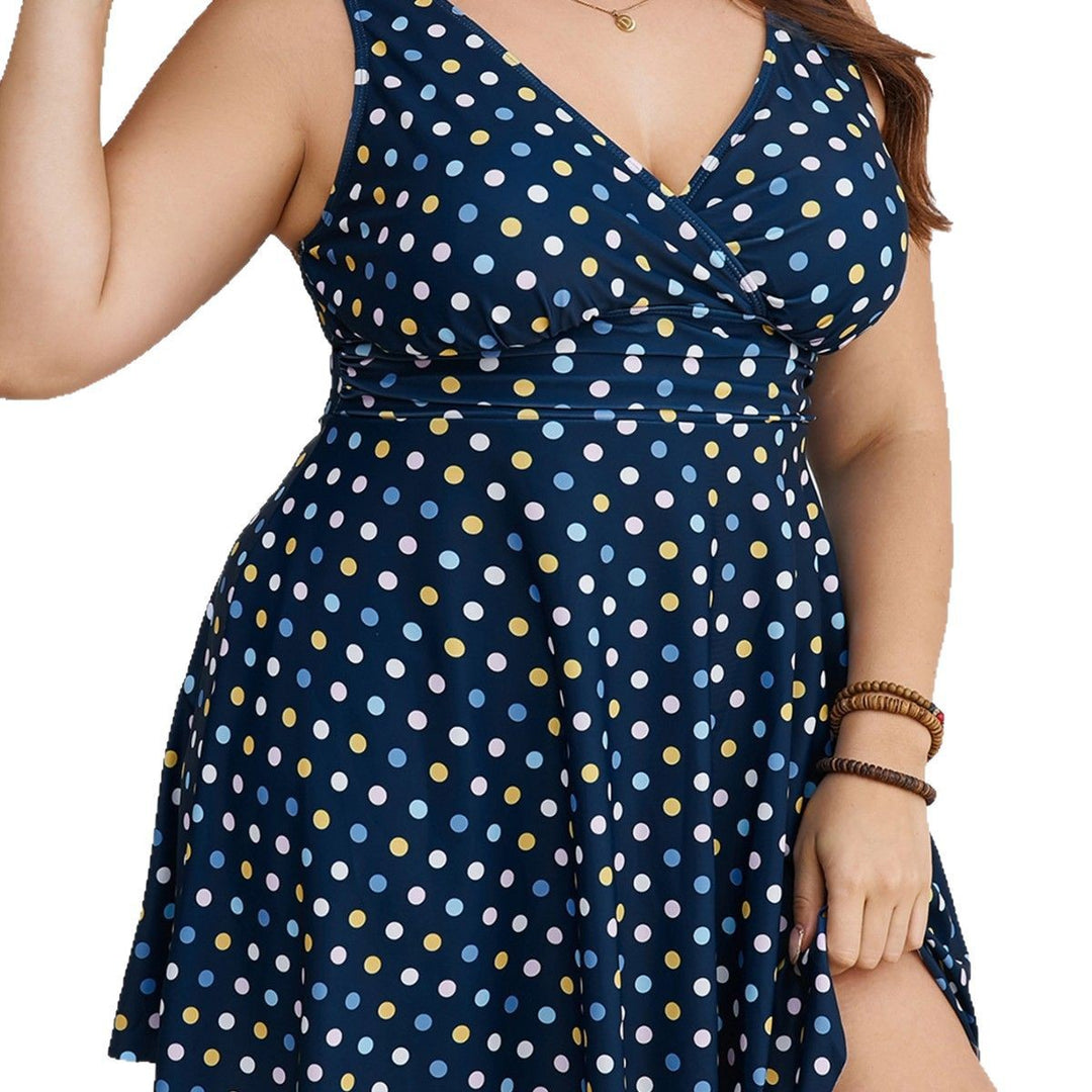 Damen Badesommerkleid mit modischem V-Ausschnitt und gepunktetem Design Echo Archiv